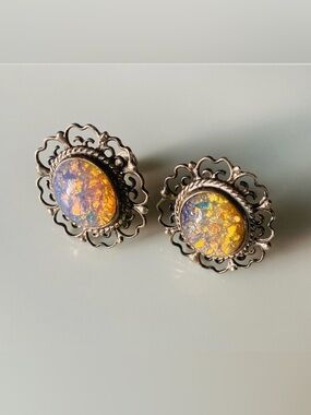Marked Sterling Faux Opal
Filigree Screw back Earrings
